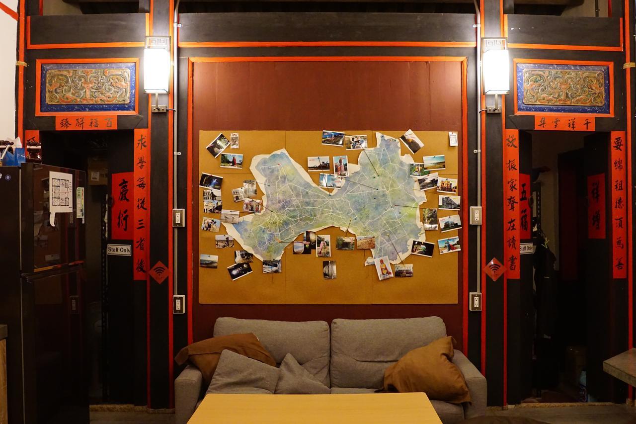 Beishan Old Western Style Hostel Jinning Exterior photo